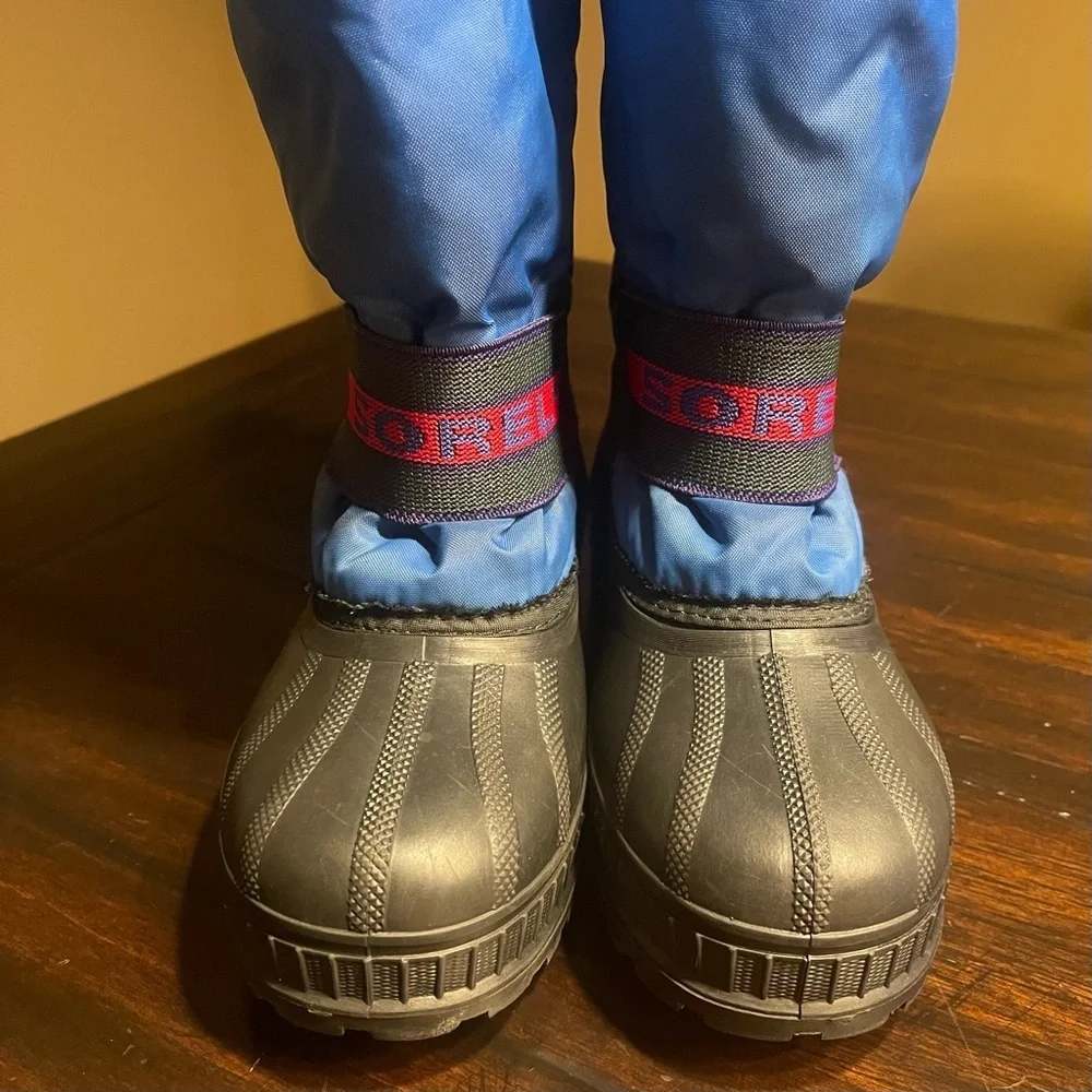 SOREL Big- Kids Flurry Boots - Blue and Red